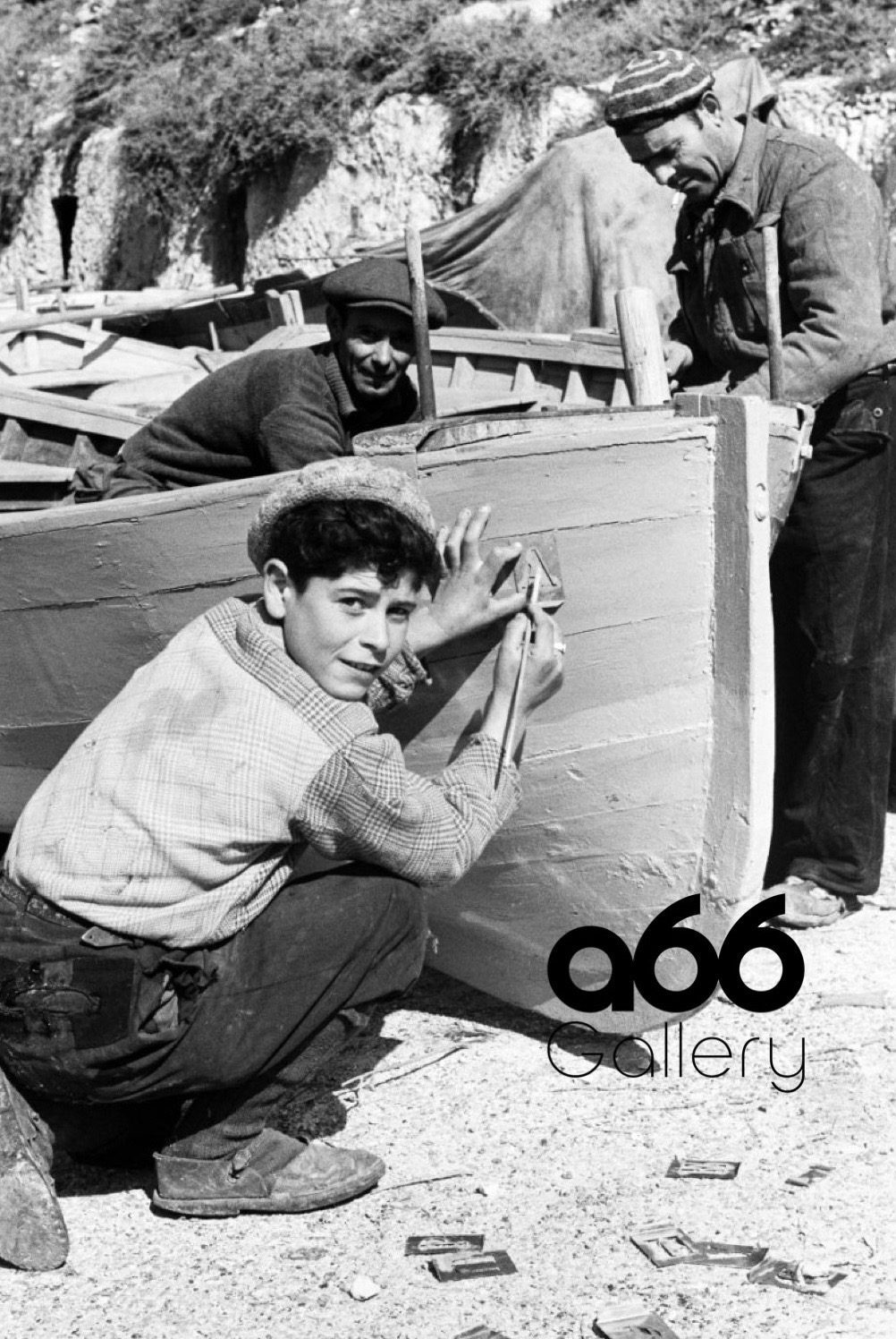 Paolo Costa 28 Paolo Costa Boy lettering a boat Mallorca Photo Fest